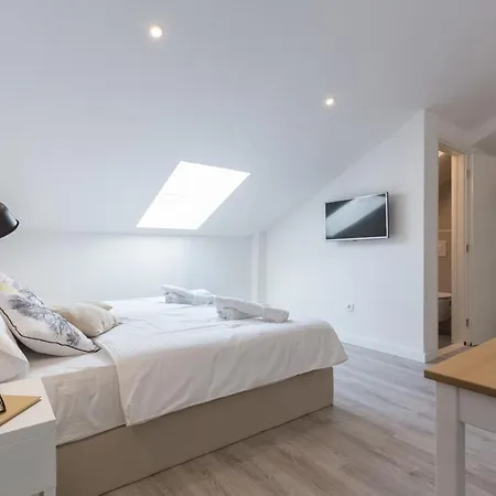 Bogo-galijun 3* Mokošica