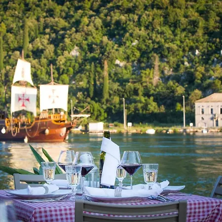 Bogo-galijun Mokošica