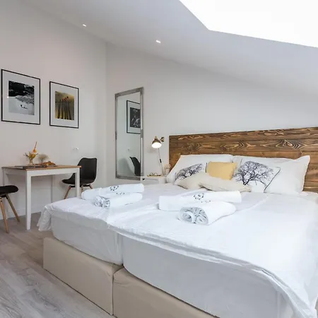 Bogo-galijun 3* Mokošica