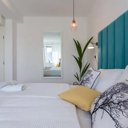 Bogo-galijun 3* Mokošica