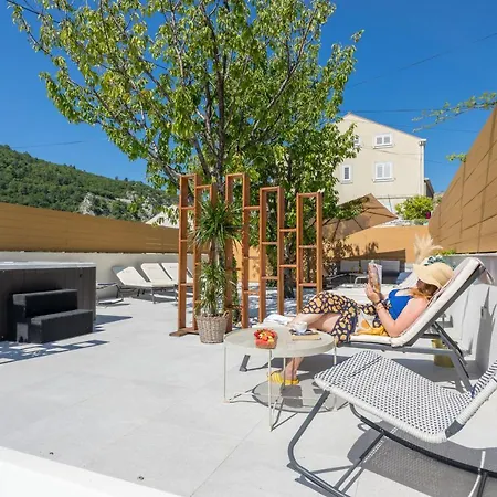 Bogo-galijun Guest house *